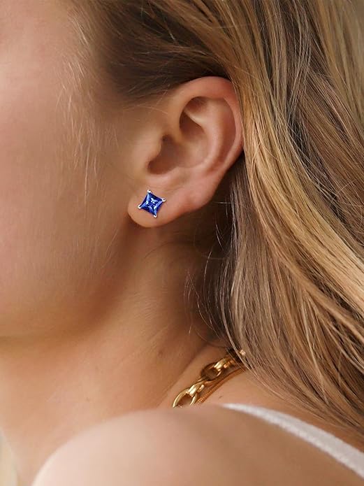 Minimalistisk Prinsesse Slipt Safir Stud Øredobber | Hvitt Gull