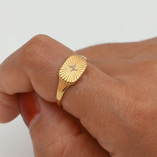 Aglaia Gull Ring
