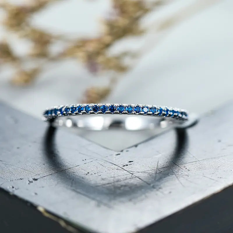 Soraya Azurith Ring | Hvitt Gull
