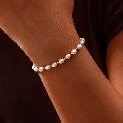 Elegant Perle og Gull Armbånd