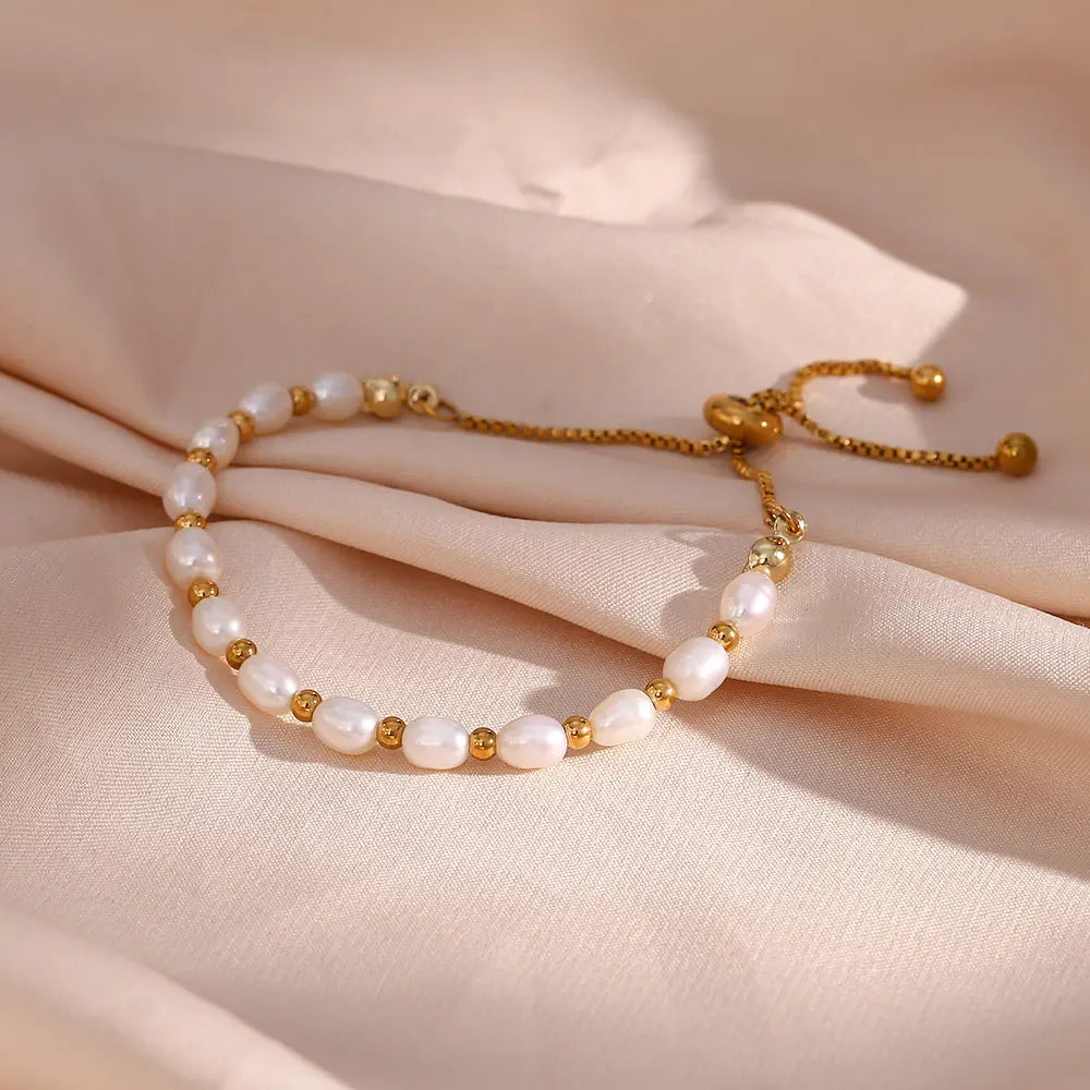 Elegant Perle og Gull Armbånd