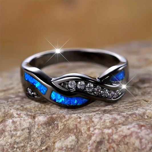 Thessia Lunebray Ring | Hvitt Gull