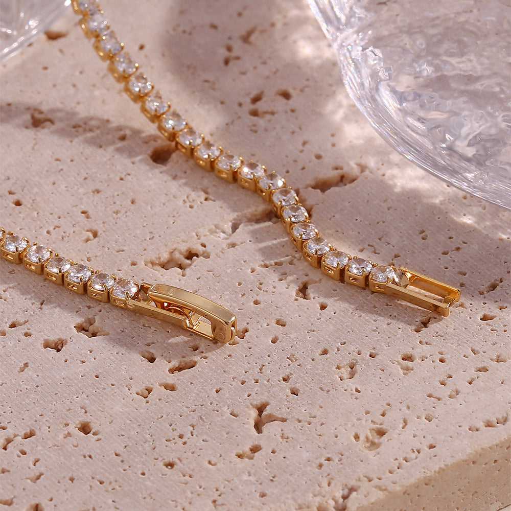 Isolde Diamant Tennishalskjede