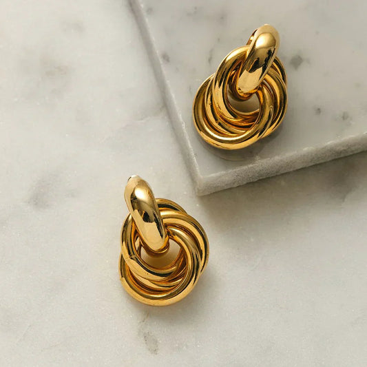 Statement Interlocking Øredobber | Gull
