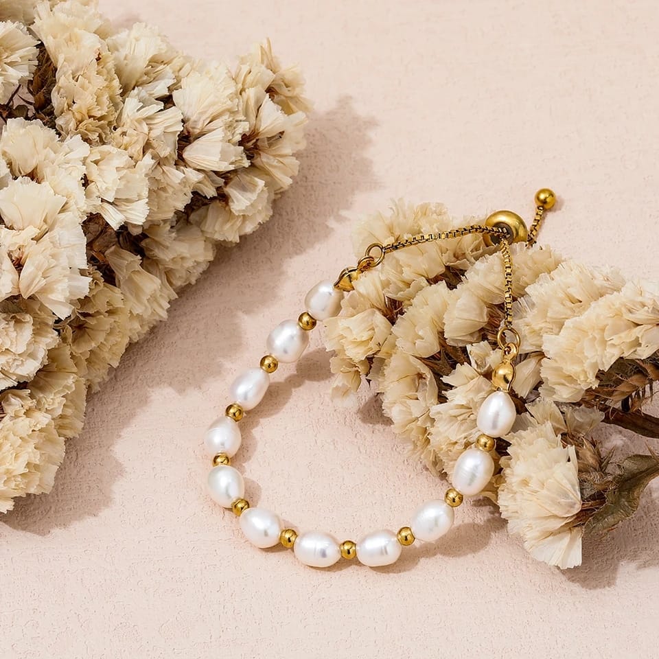 Elegant Perle og Gull Armbånd