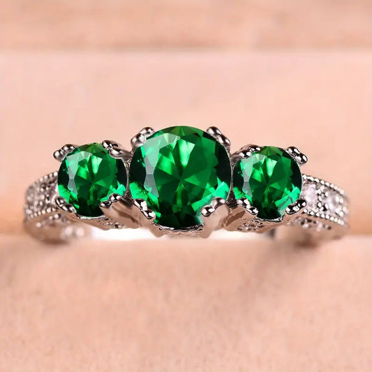 Serilda Wynloren Ring | Hvitt Gull