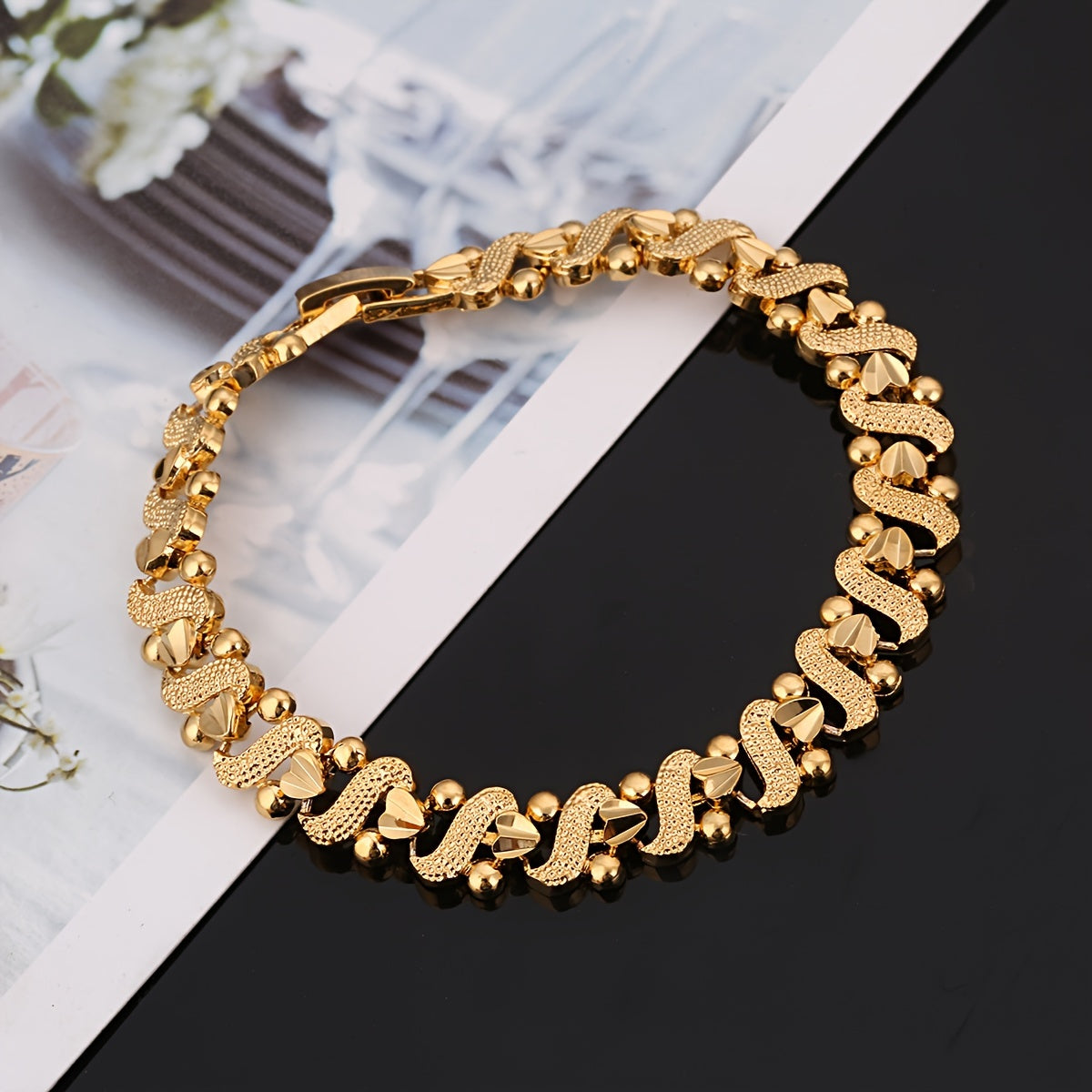 Lily Ornate Bølge Armbånd | Gull